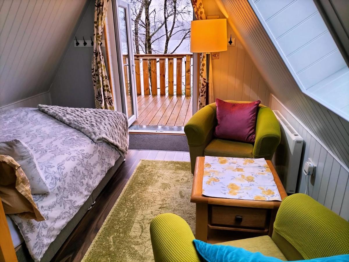 Glenfinnan Retreats, Ash Cabin Buitenkant foto
